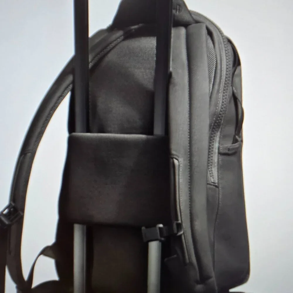 Away Active Daypack 20L - Picture 6 of 6